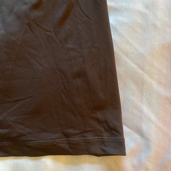 Vimmia Ruffle Black Workout Top - Picture 2 of 8